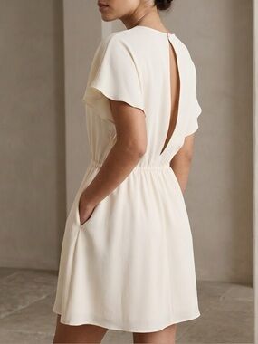 Aritzia Little Moon⎜COSMOS DRESS⎜ESPACE